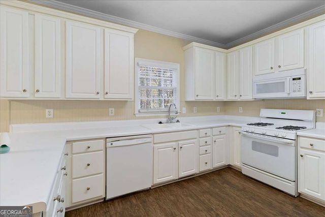 4793 Galloways Farm Lane NW, Acworth, GA 30101