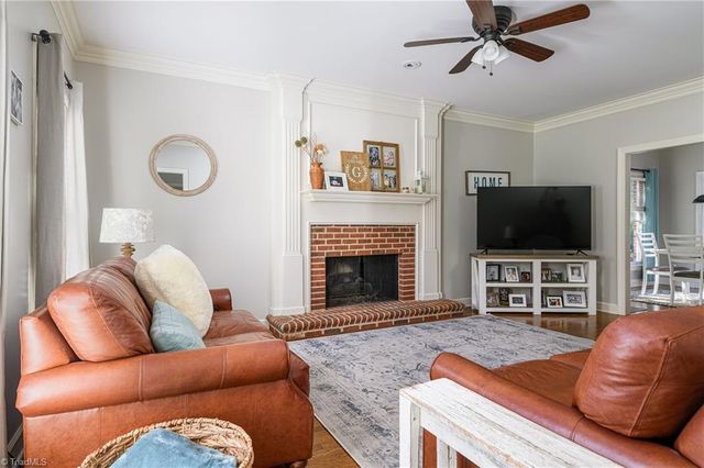 3617 Wickersham Lane, Winston-salem, NC 27106