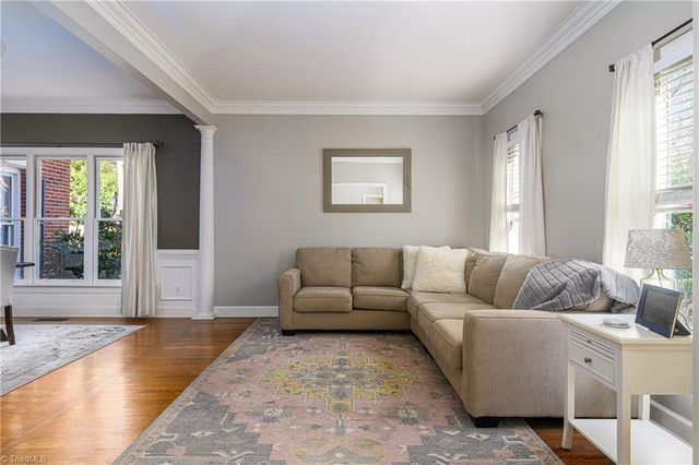 3617 Wickersham Lane, Winston-salem, NC 27106