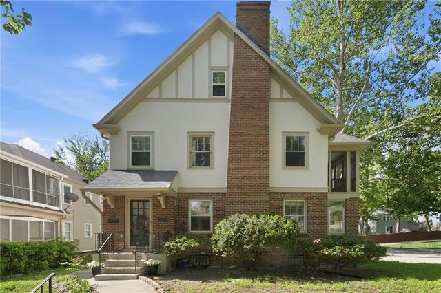 401 E 63rd Terrace, Kansas City, MO 64110