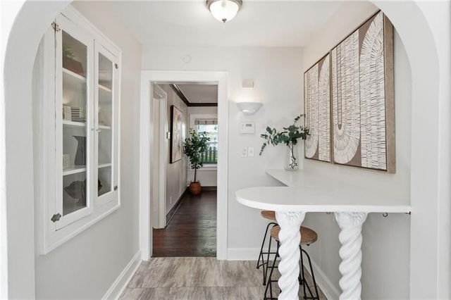 401 E 63rd Terrace, Kansas City, MO 64110
