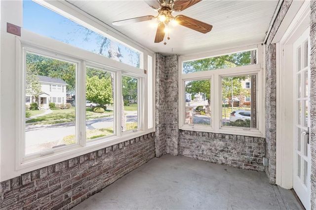 401 E 63rd Terrace, Kansas City, MO 64110