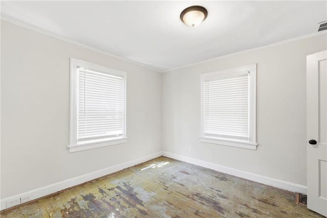 401 E 63rd Terrace, Kansas City, MO 64110