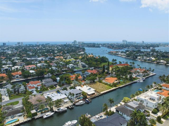 449 Bontona Avenue, Fort Lauderdale, FL 33301