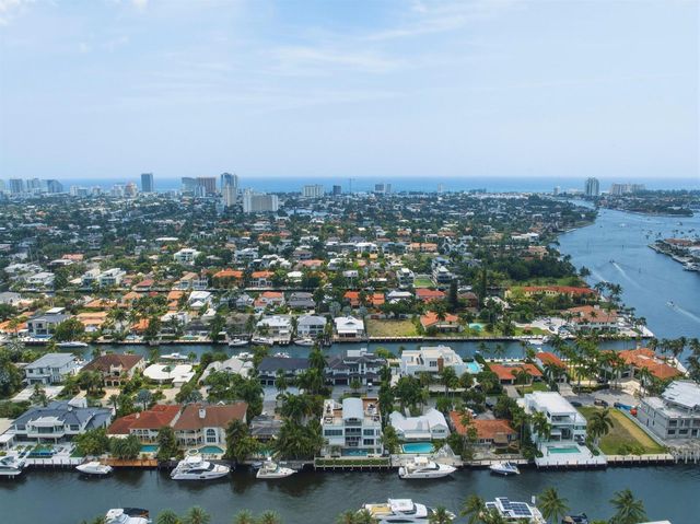 449 Bontona Avenue, Fort Lauderdale, FL 33301