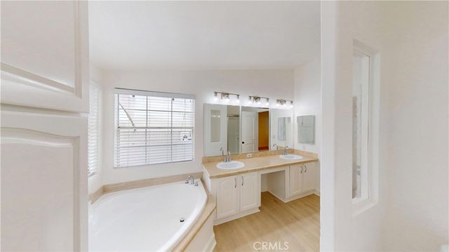 201 W Collins Avenue 55, Orange, CA 92867