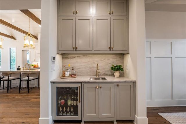 135 Mayfield Circle, Alpharetta, GA 30009