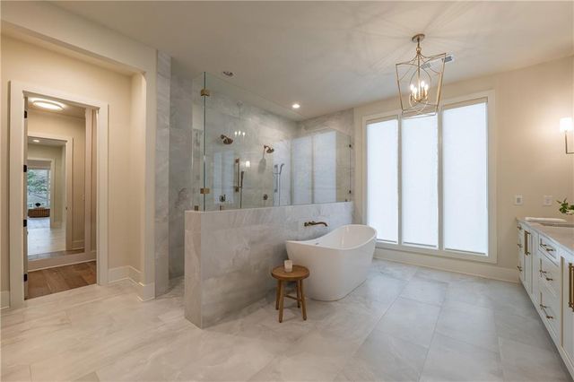 135 Mayfield Circle, Alpharetta, GA 30009