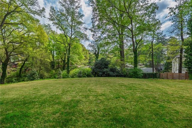 135 Mayfield Circle, Alpharetta, GA 30009