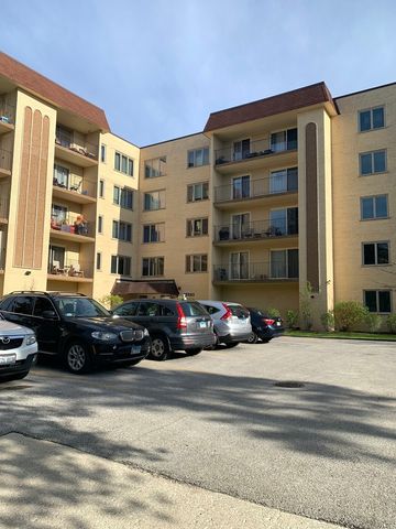 6433 W Belle Plaine Avenue 209, Chicago, IL 60634