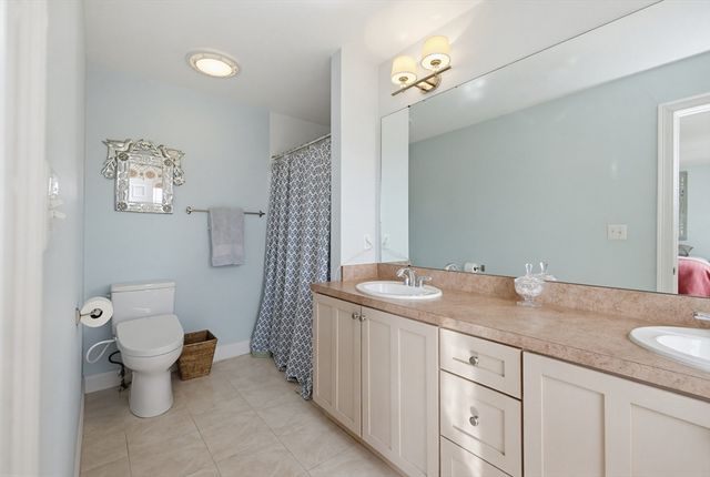 35 Lancaster County Rd 7A, Harvard, MA 01451