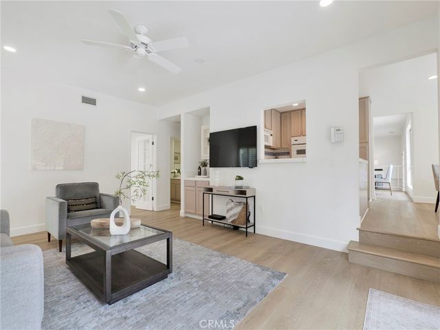 22649 Town Crier Road, Calabasas, CA 91302