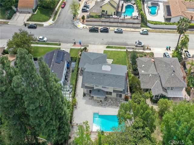 22649 Town Crier Road, Calabasas, CA 91302