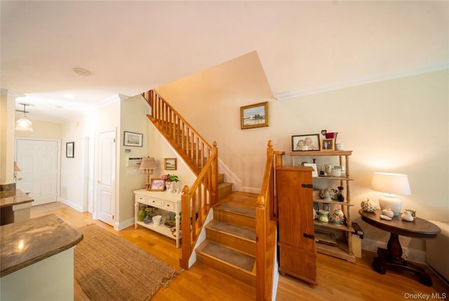 56 Leeward Court, Port Jefferson, NY 11777