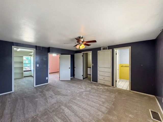 744 Kingston Drive, Yukon, OK 73099