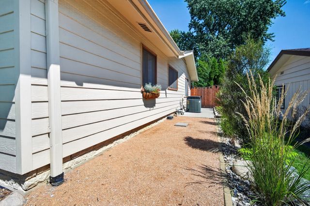 4919 SW 15th Street, Des Moines, IA 50315