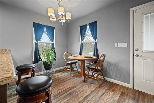 512 Alameda Road, Azle, TX 76020