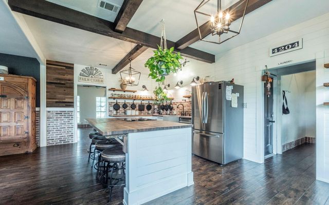 4204 Deer Tract ST, Round Rock, TX 78681