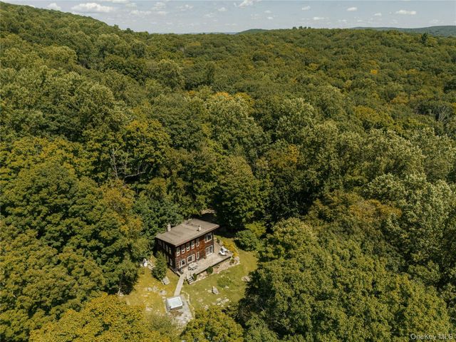 238 Rushmore Road, Stormville, NY 12582