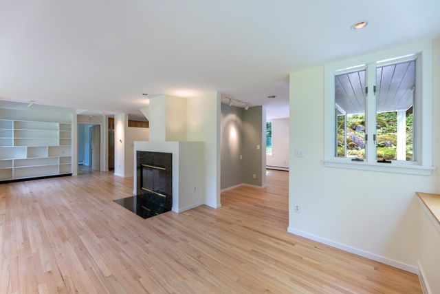 26 Low Road, Hanover, NH 03755