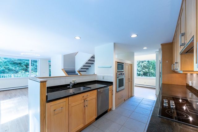 26 Low Road, Hanover, NH 03755