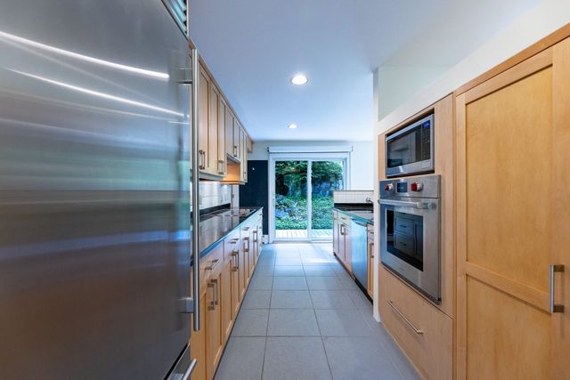 26 Low Road, Hanover, NH 03755