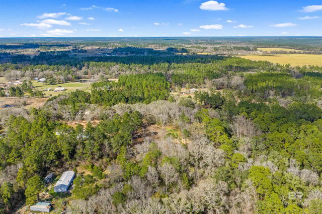 27760 Northcutt Lane, Robertsdale, AL 36567