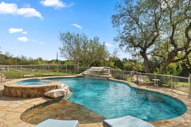 4004 Cloudy Ridge RD, Austin, TX 78734