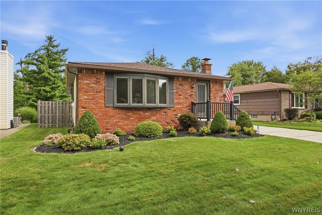 202 Barbados Drive, Cheektowaga, NY 14227