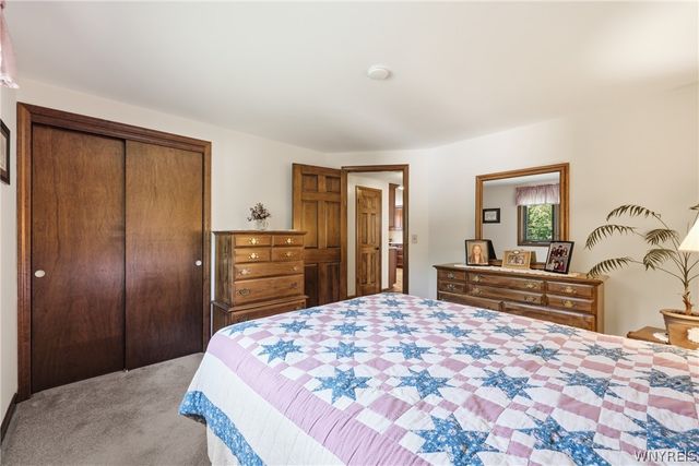 202 Barbados Drive, Cheektowaga, NY 14227