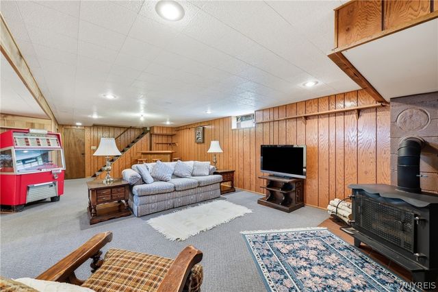 202 Barbados Drive, Cheektowaga, NY 14227