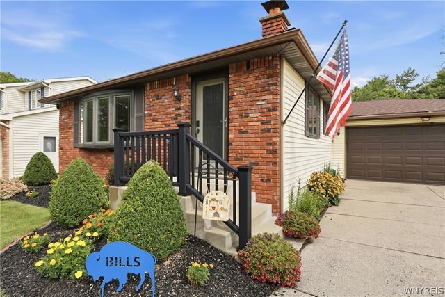202 Barbados Drive, Cheektowaga, NY 14227