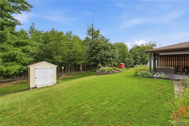 202 Barbados Drive, Cheektowaga, NY 14227