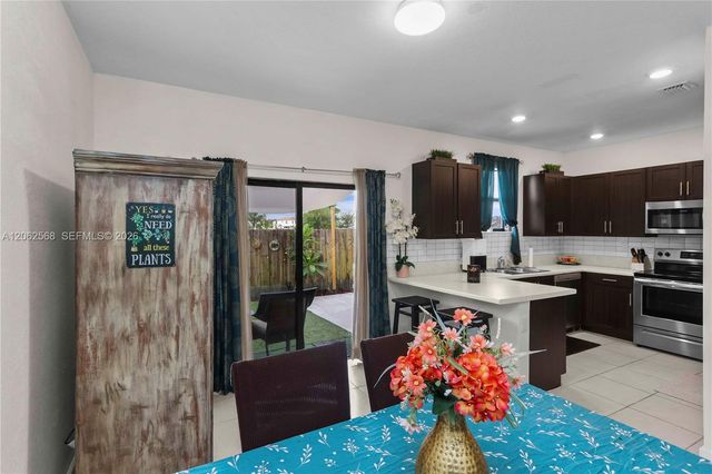 12758 SW 230th St, Miami, FL 33170