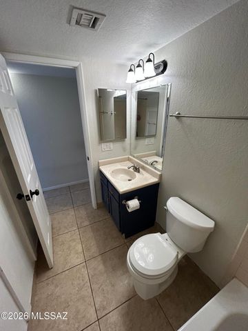 4684 N Woodside Drive, Tucson, AZ 85705