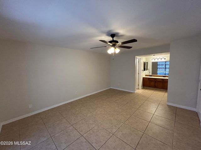 4684 N Woodside Drive, Tucson, AZ 85705