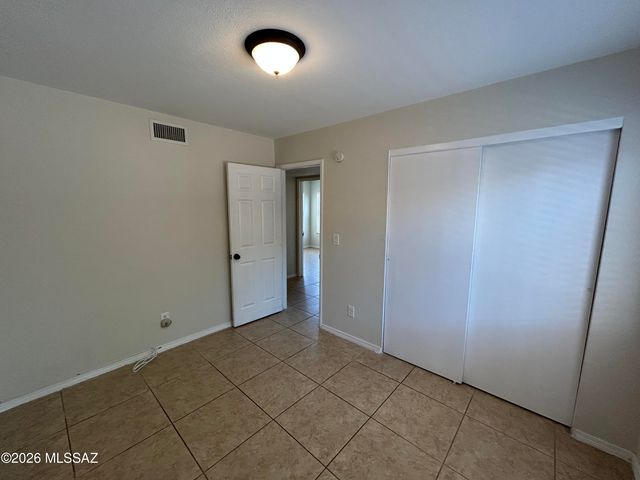 4684 N Woodside Drive, Tucson, AZ 85705