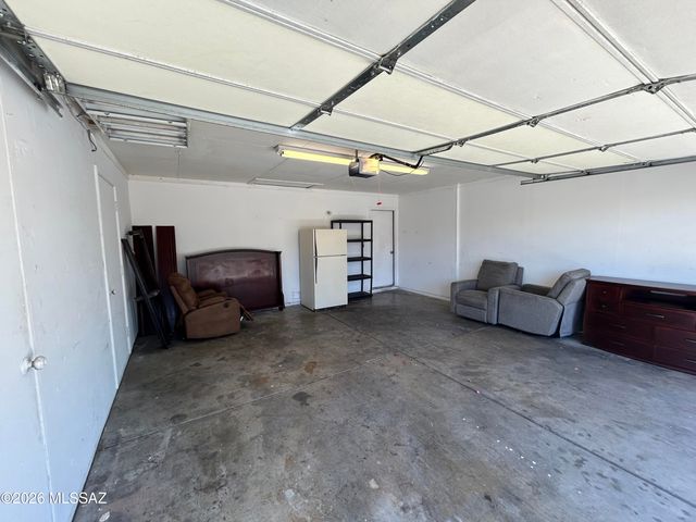 4684 N Woodside Drive, Tucson, AZ 85705