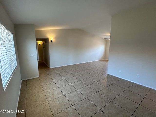 4684 N Woodside Drive, Tucson, AZ 85705