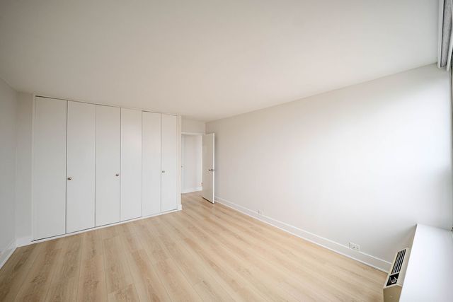 1255 N Sandburg Terrace 2606E, Chicago, IL 60610