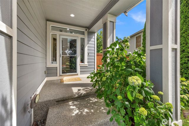 7924 32nd Place NE, Marysville, WA 98270