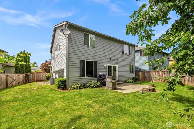 7924 32nd Place NE, Marysville, WA 98270
