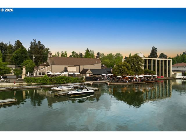 100 3RD St, Lake Oswego, OR 97034