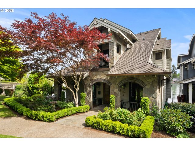 100 3RD St, Lake Oswego, OR 97034