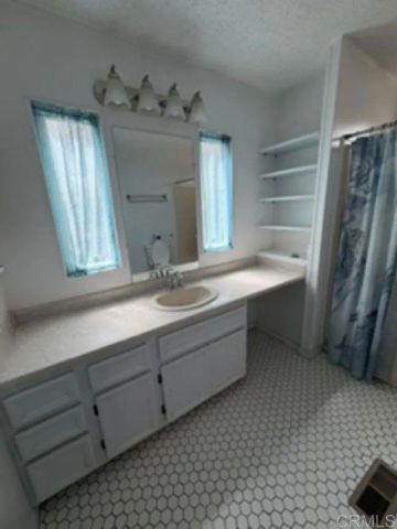 12506 Royal Rd 5, El Cajon, CA 92021