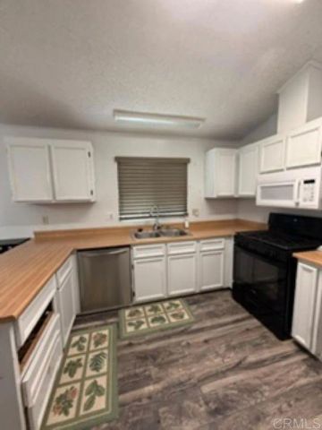 12506 Royal Rd 5, El Cajon, CA 92021