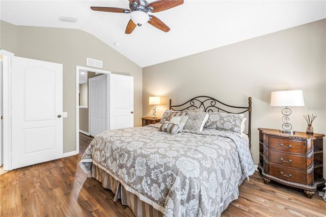 7204 83RD DRIVE E, Bradenton, FL 34201