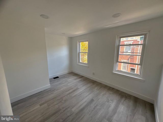 1340 E OXFORD ST, Philadelphia, PA 19125