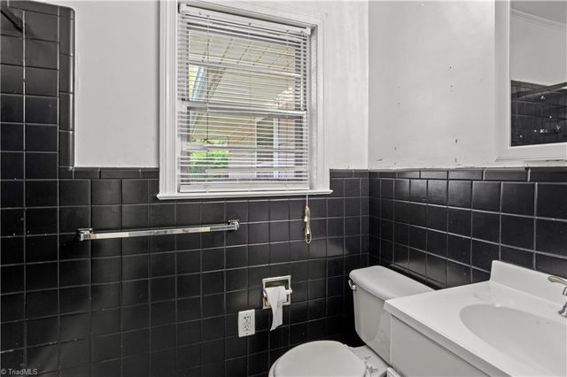 539 S Westview Drive, Winston-salem, NC 27103