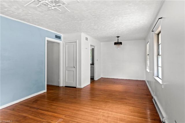 539 S Westview Drive, Winston-salem, NC 27103